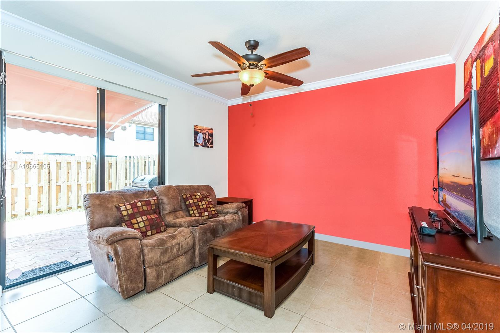 4240 Southwest 164th Path Miami, FL 33185 - Photo 7 of 19 Gallery Image 7