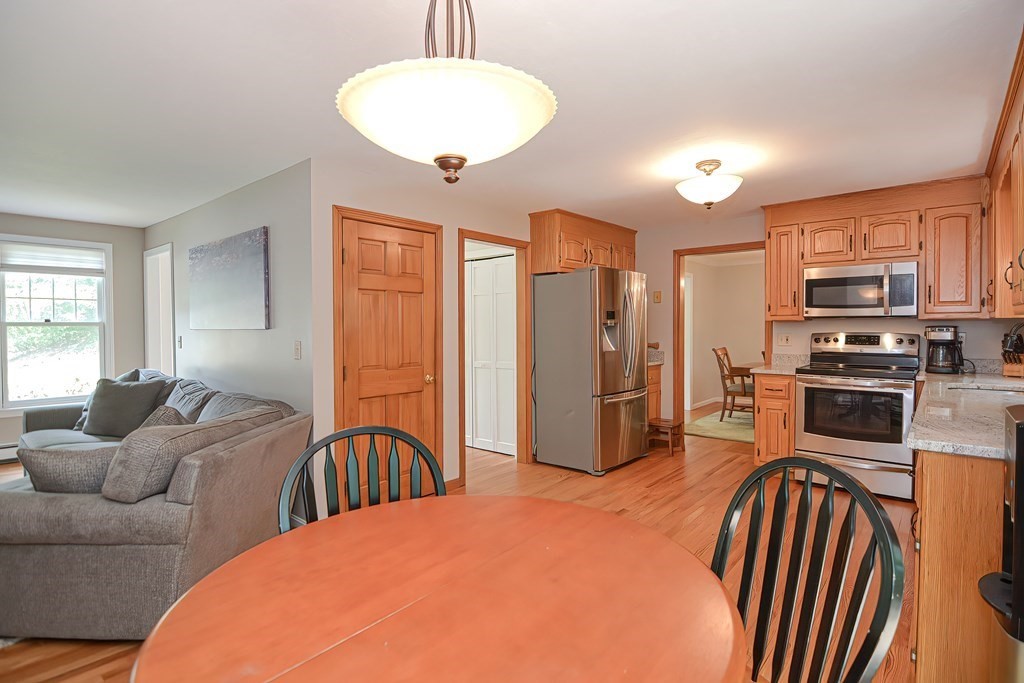 15 Cranberry Meadow Road Norfolk, MA 02056 - Photo 7 of 32 Gallery Image 7