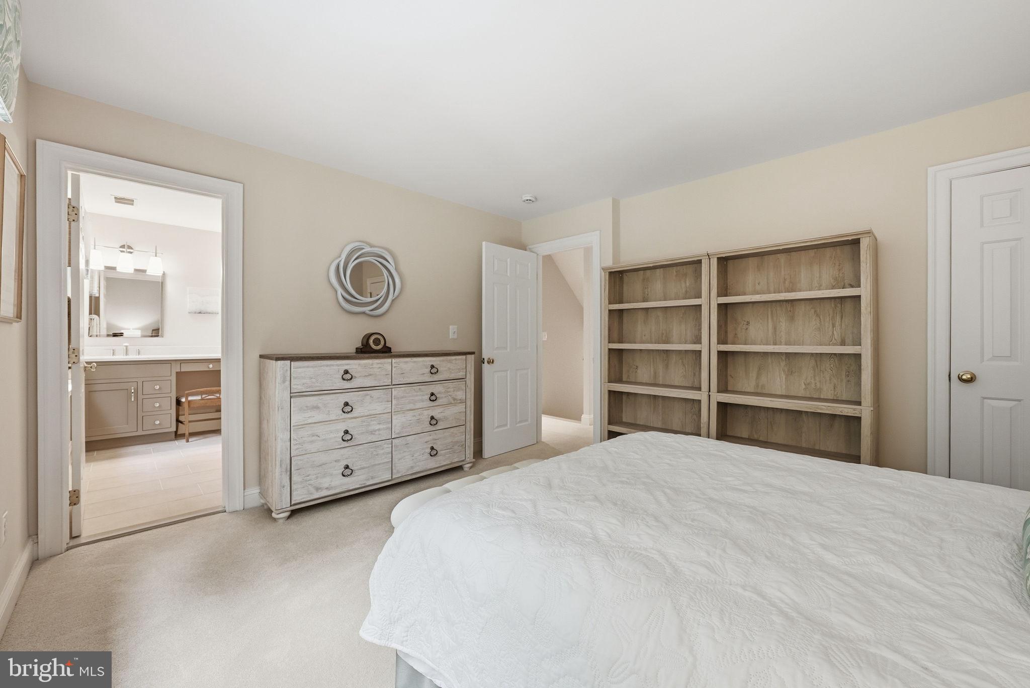 2608 Hunter Mill Road Oakton, VA 22124 - Photo 22 of 50