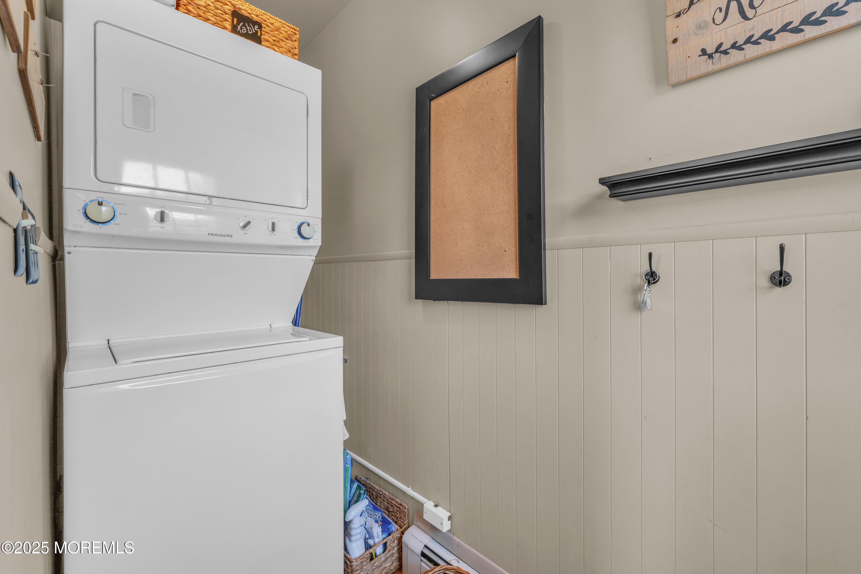 181 Mast Road Brick, NJ 08723 - Photo 12 of 24 a utility room with dryer and washer
