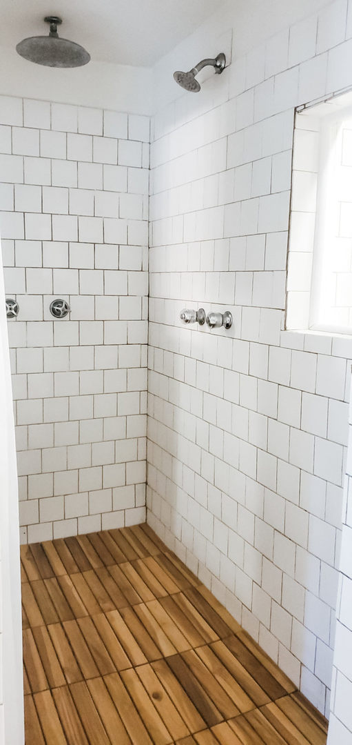 426 North 7th Street Rochelle, IL 61068 - Photo 22 of 23 a bathroom with a shower
