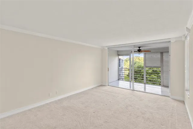 $324,000 | 3900 Oaks Clubhouse Drive, Unit 507, Pompano Beach, FL 33069