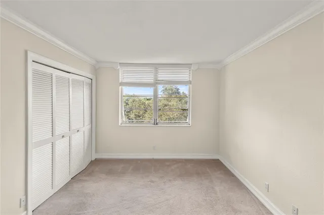 $324,000 | 3900 Oaks Clubhouse Drive, Unit 507, Pompano Beach, FL 33069