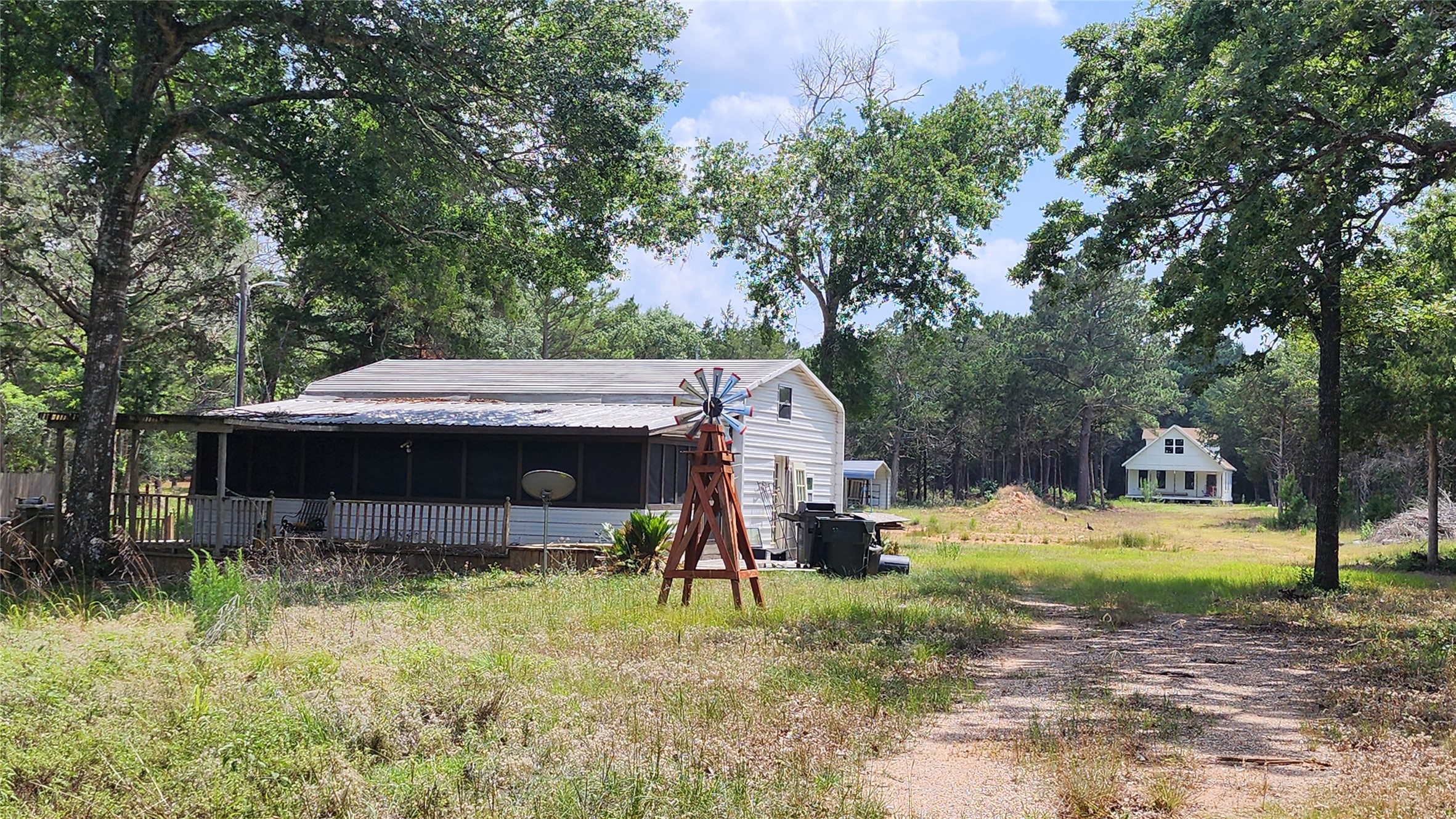 1286 Oil Patch Road New Ulm, TX 78950 - Photo 5 of 32