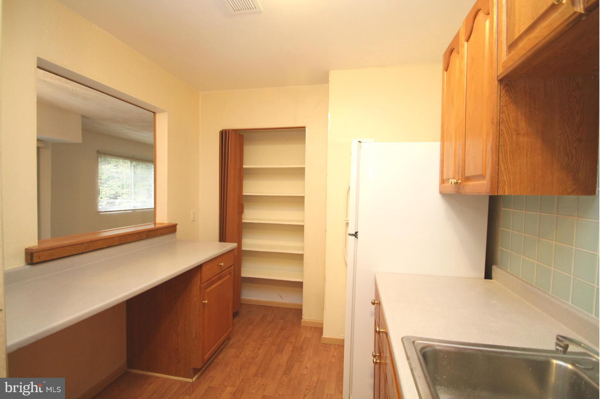 3850 Bel Pre Road, Unit 9173 Silver Spring, MD 20906 - Photo 6 of 14 Kitchen