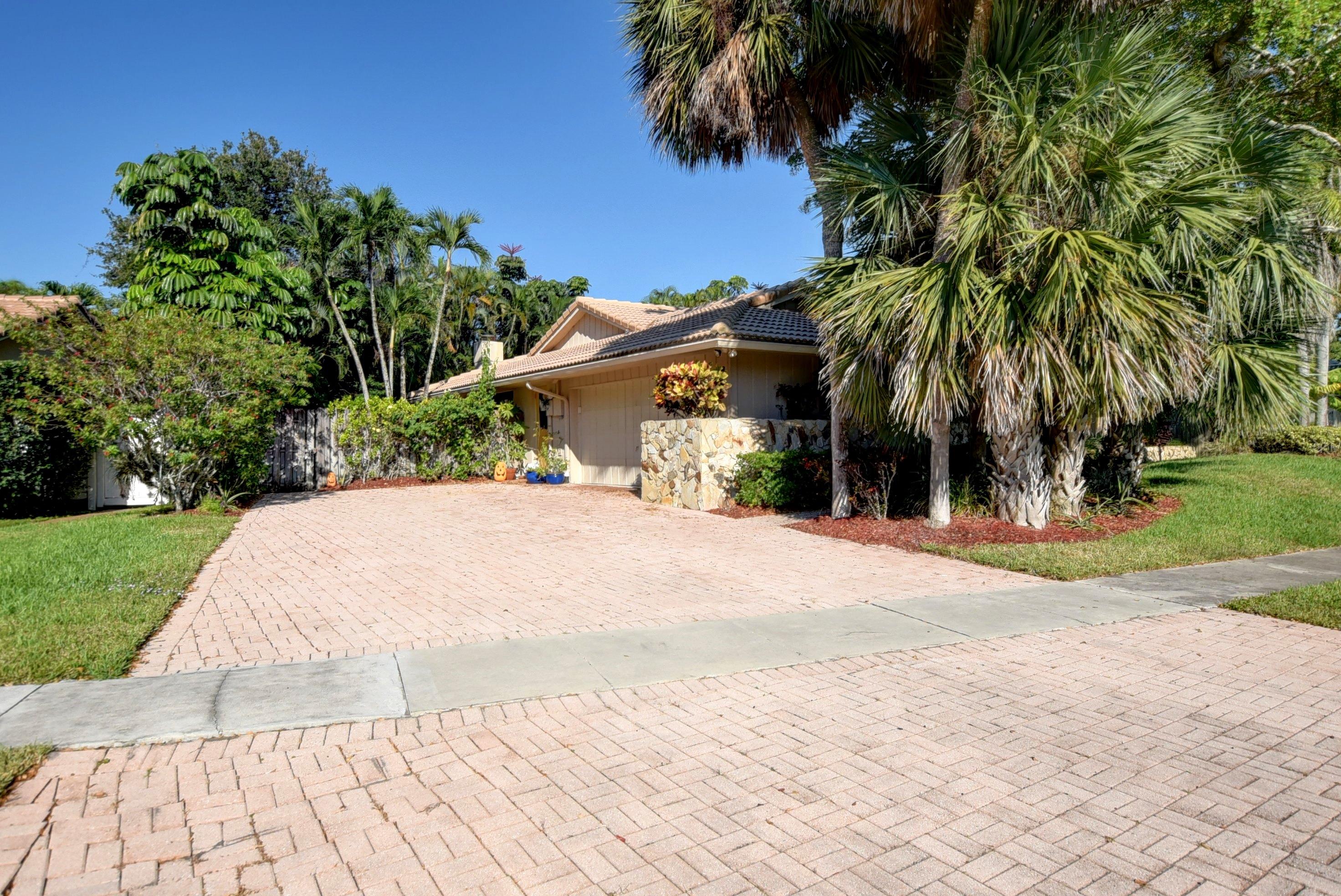 6761 Entrada Place Boca Raton, FL 33433 - Photo 8 of 69 2v