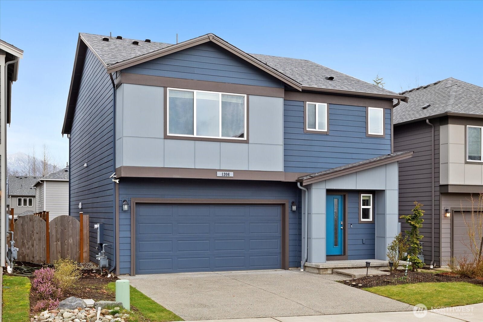 1306 Cascade Street Sultan, WA 98294 - Photo 2 of 29