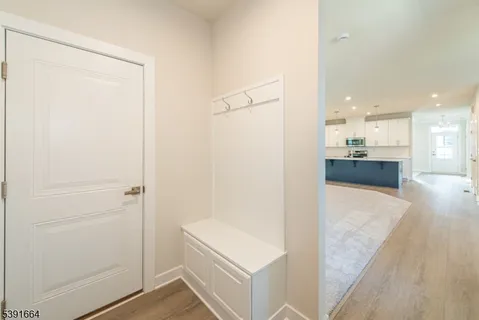 $1,199,999 | 14 Willow Lane, Parsippany, NJ 07054