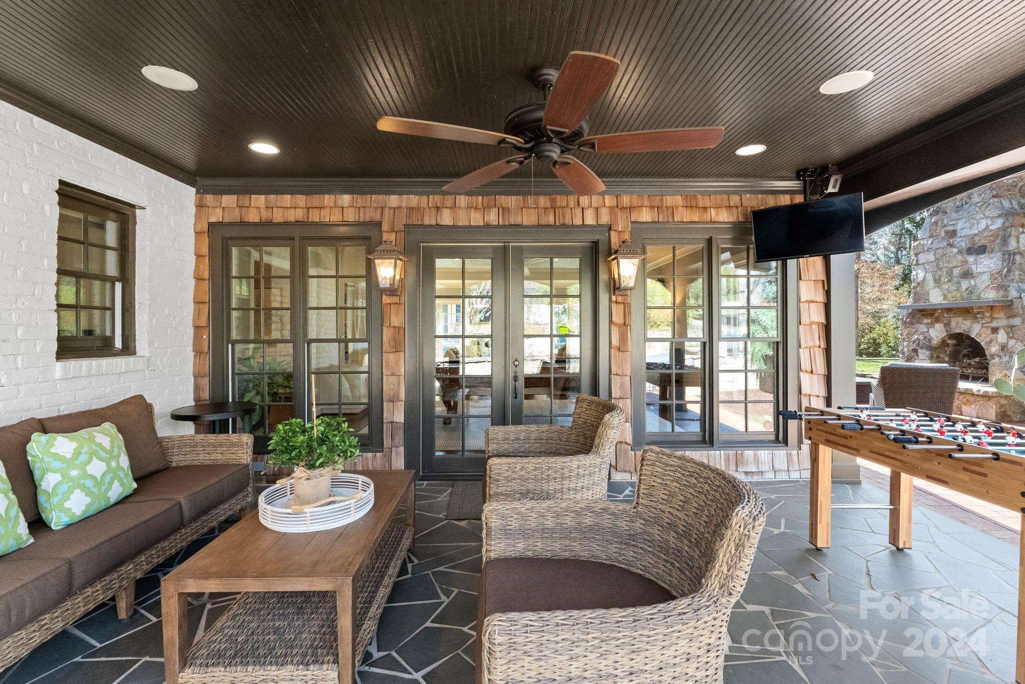 3900 Abingdon Road Charlotte, NC 28211 - Photo 31 of 37 Gallery Image 31