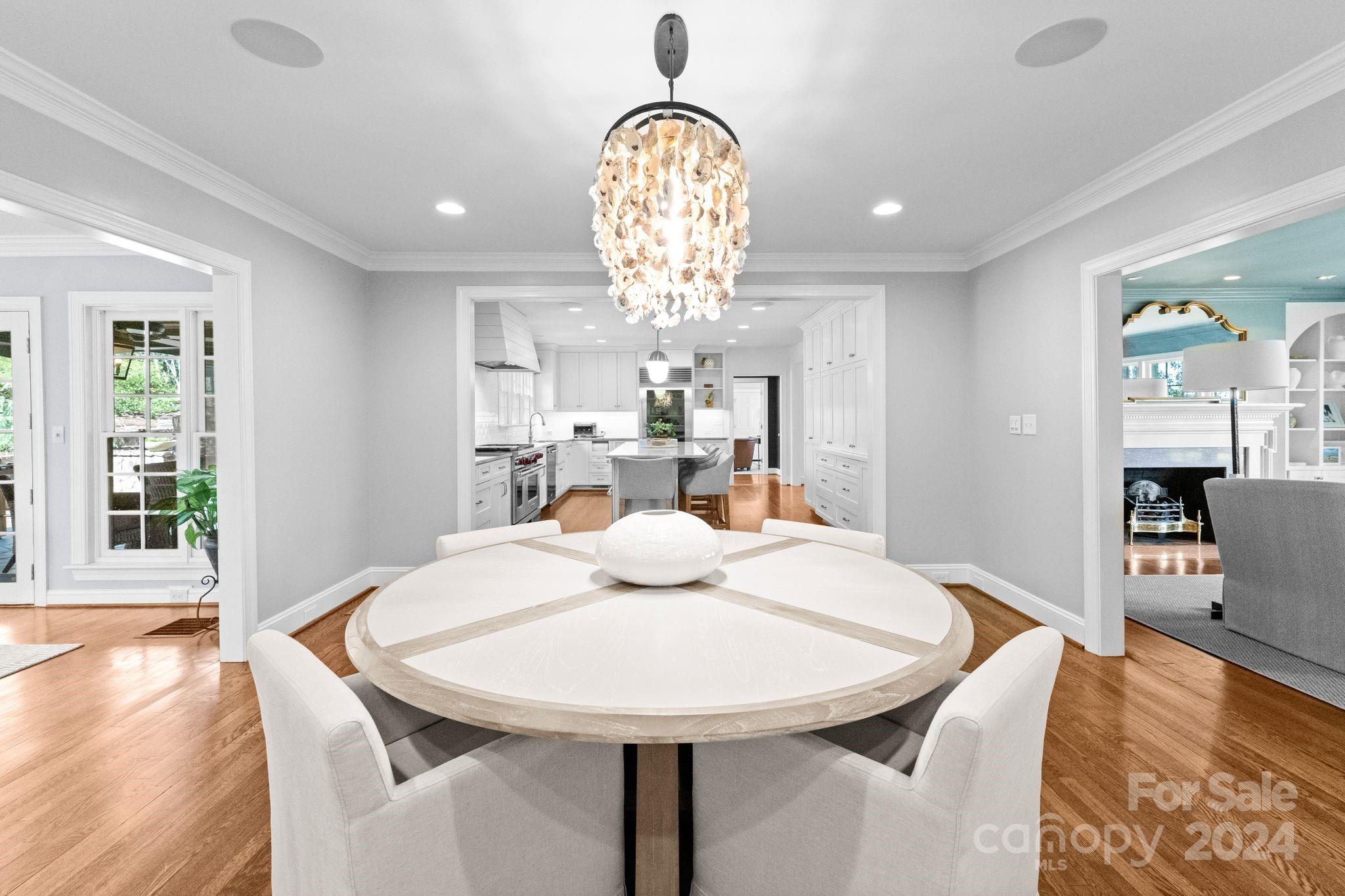3900 Abingdon Road Charlotte, NC 28211 - Photo 7 of 37 Gallery Image 7