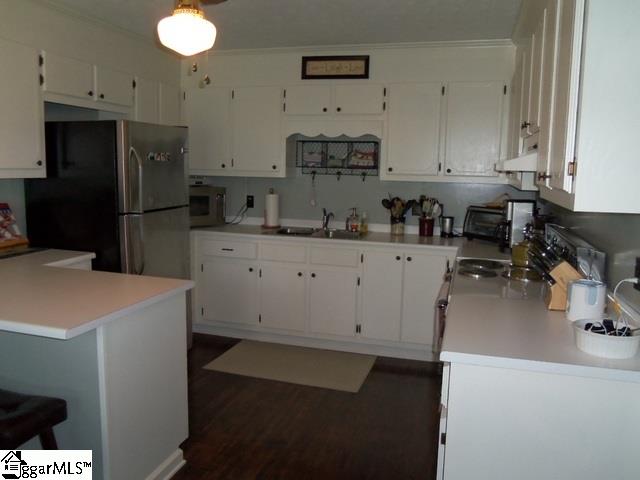 1112 Zion School Road Easley, SC 29642 - Photo 10 of 36