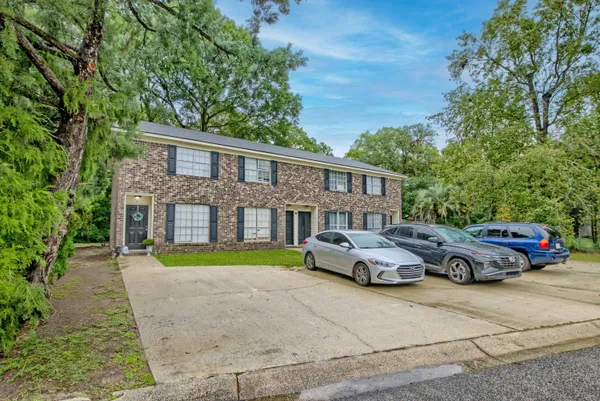$646,500 | 109 Magwood Drive, Summerville, SC 29485