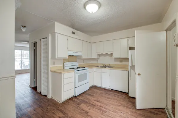 $646,500 | 109 Magwood Drive, Summerville, SC 29485