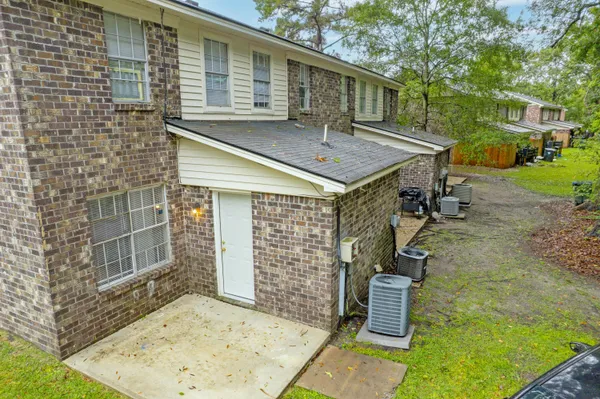 $646,500 | 109 Magwood Drive, Summerville, SC 29485