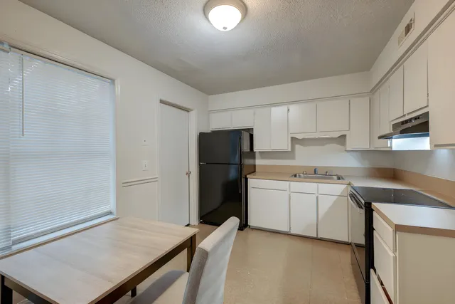 $646,500 | 109 Magwood Drive, Summerville, SC 29485