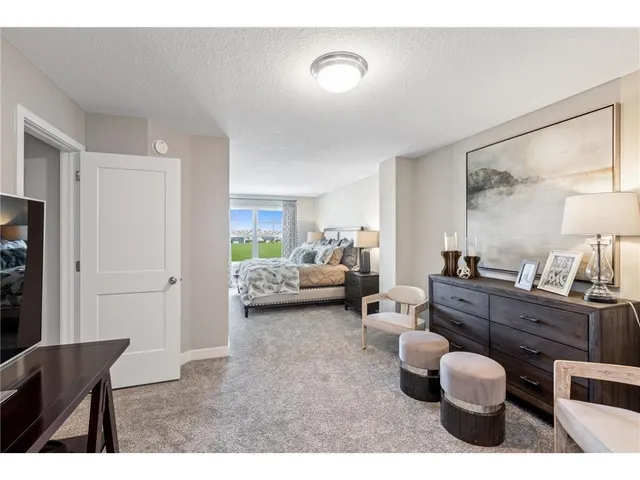 $2,549 | 5289 Long Pointe Pass, Woodbury, MN 55129