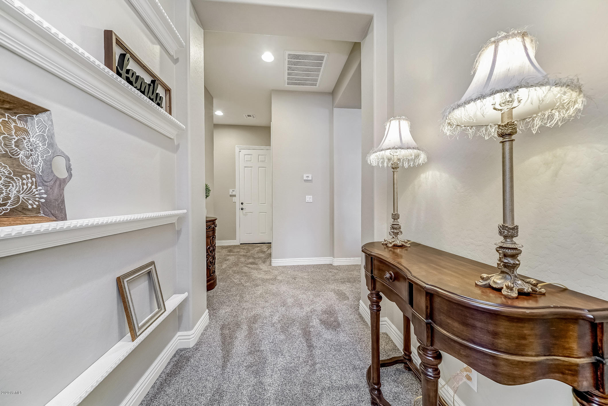 2844 East Los Altos Road Gilbert, AZ 85297 - Photo 29 of 59 128-MasterBedroom_Hall_Exitview