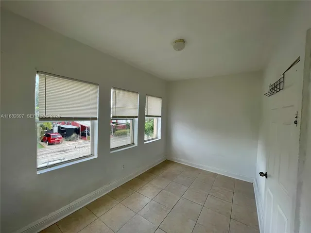 $1,500 | 1060 Northwest 47th Street, Unit 5, Miami, FL 33127