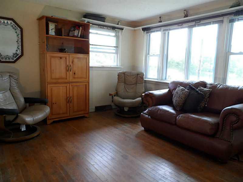 235 Ridge Road Lisbon, ME 04252 - Photo 6 of 33 Living Room.