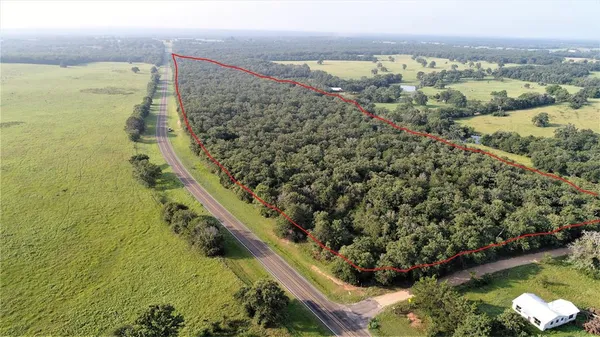 $398,000 | 29 Co Road, Rosebud, TX 76570