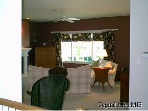 2727 Kitty Hawk Court Springfield, IL 62711 - Photo 4 of 9