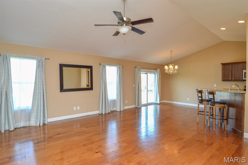 1507 Jamie Lane Waterloo, IL 62298 - Photo 8 of 27