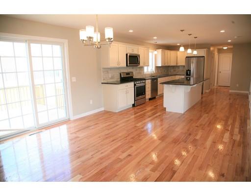 266 Naismith Street Springfield, MA 01104 - Photo 8 of 25 Gallery Image 8