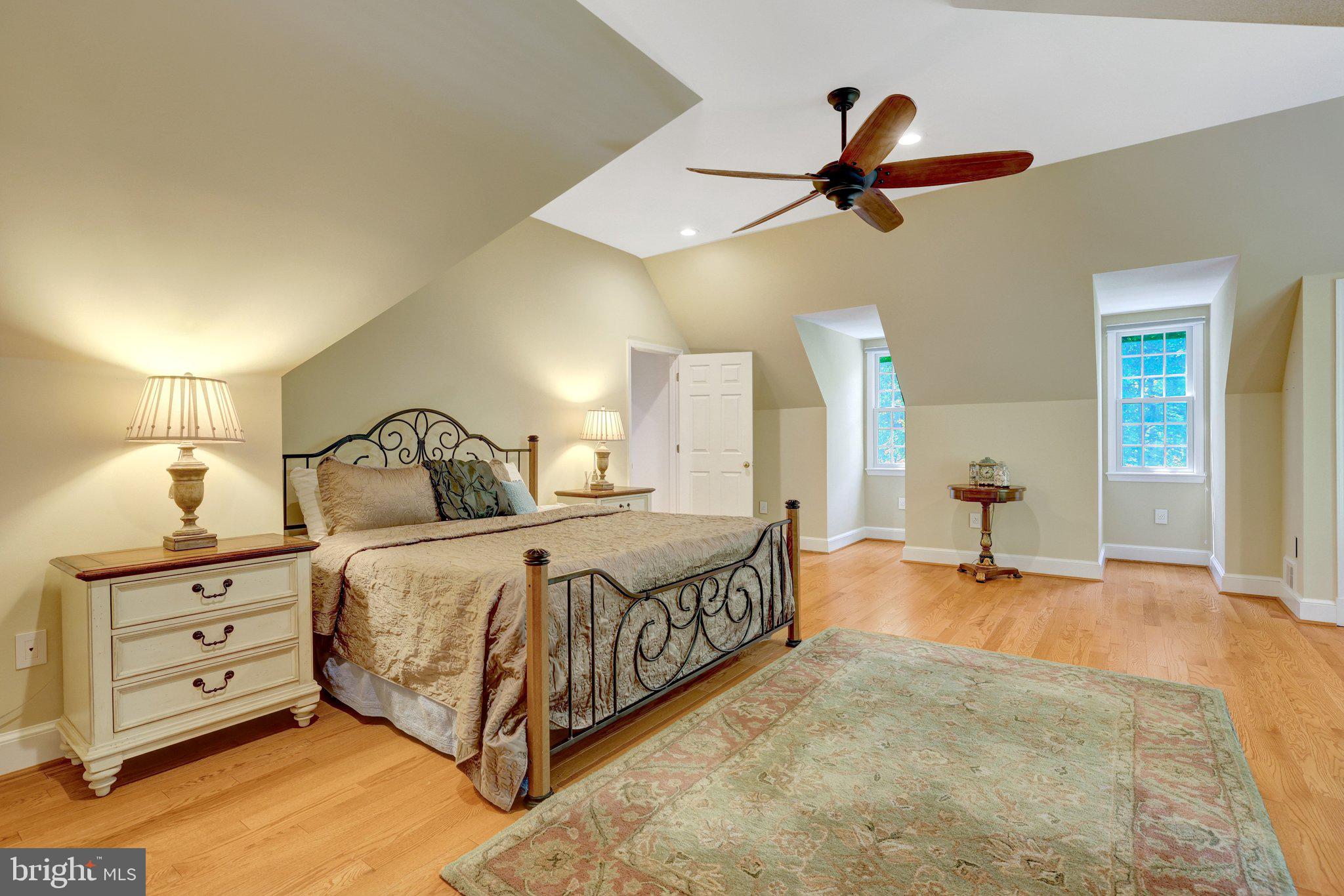 105 Interpromontory Road Great Falls, VA 22066 - Photo 25 of 76