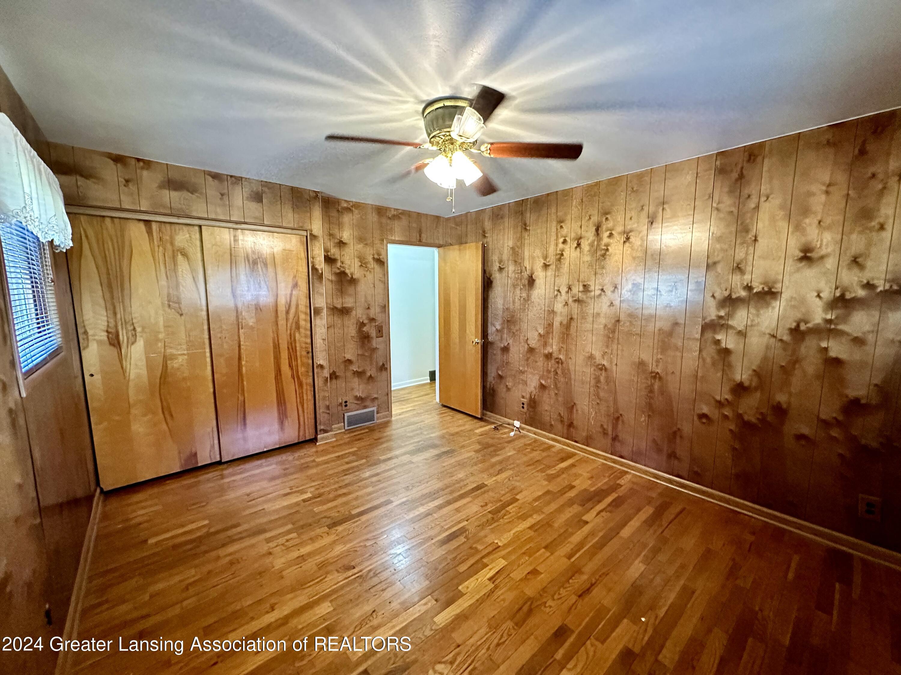 832 Pierce Road Lansing, MI 48910 - Photo 22 of 50 IMG_5805