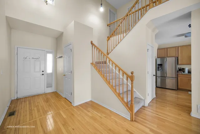 $389,900 | 2295 Stoughton Drive, Aurora, IL 60502