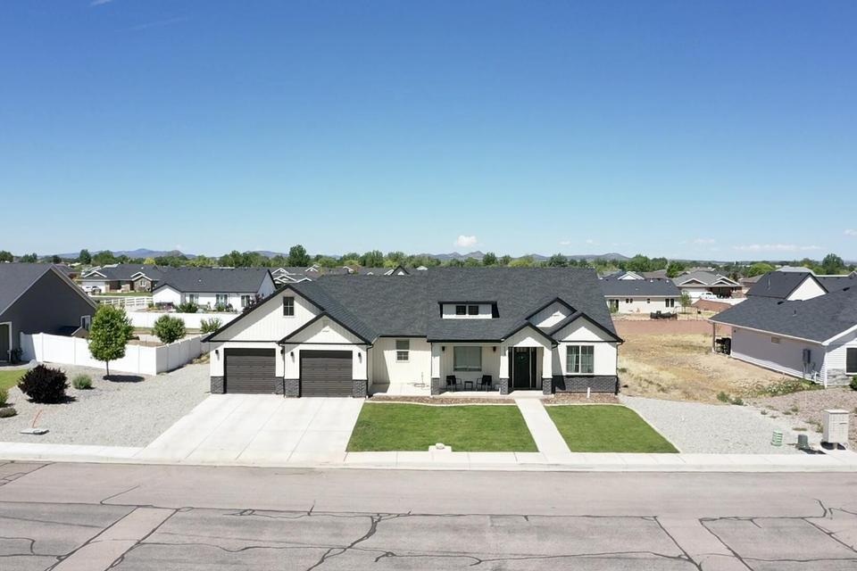 4413 North Half Mile Road Cedar City, UT 84721 - Photo 44 of 50 4413HalfMiler