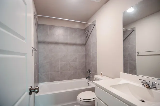 $1,895 | 21434 Holly Heights Road, Cypress, TX 77433