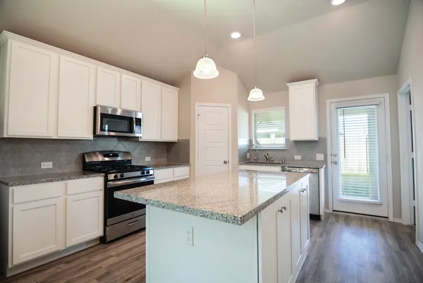 $1,895 | 21434 Holly Heights Road, Cypress, TX 77433