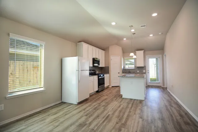 $1,895 | 21434 Holly Heights Road, Cypress, TX 77433