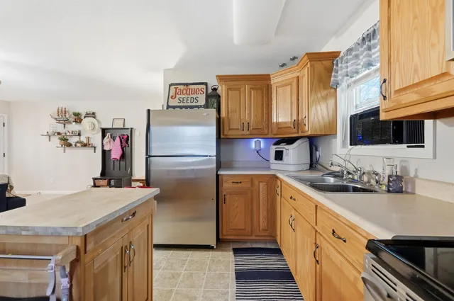 $165,000 | 20 Lane 131E Turkey Lake, Lagrange, IN 46761