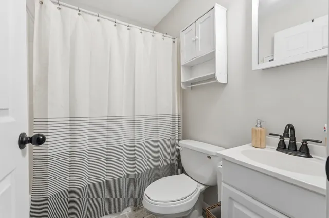 $165,000 | 20 Lane 131E Turkey Lake, Lagrange, IN 46761