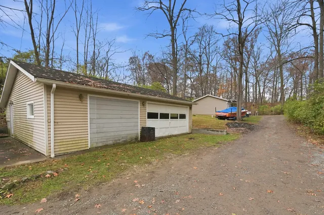 $165,000 | 20 Lane 131E Turkey Lake, Lagrange, IN 46761