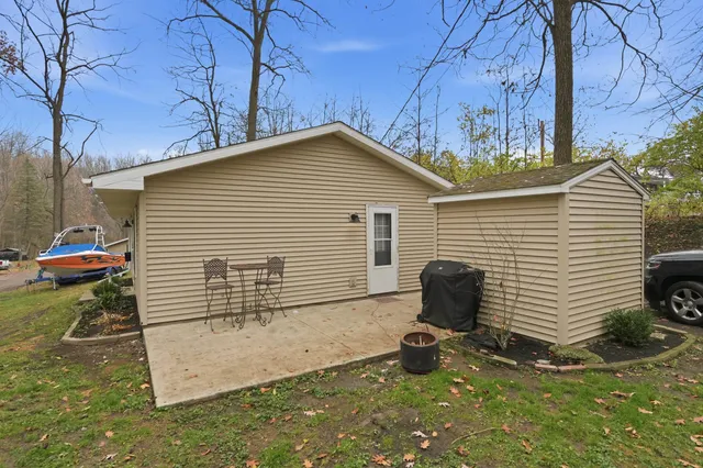 $165,000 | 20 Lane 131E Turkey Lake, Lagrange, IN 46761