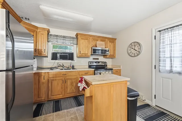 $165,000 | 20 Lane 131E Turkey Lake, Lagrange, IN 46761