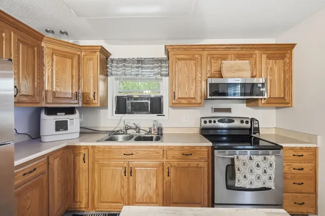 $165,000 | 20 Lane 131E Turkey Lake, Lagrange, IN 46761