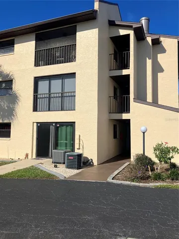 $1,990 | 2395 Harbor Boulevard, Unit 205, Port Charlotte, FL 33952