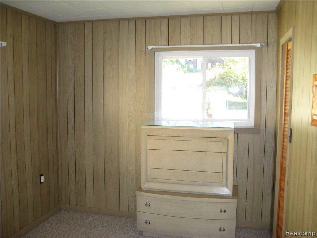 792 Pathway Drive Howell, MI 48843 - Photo 3 of 6 1st Bedroom