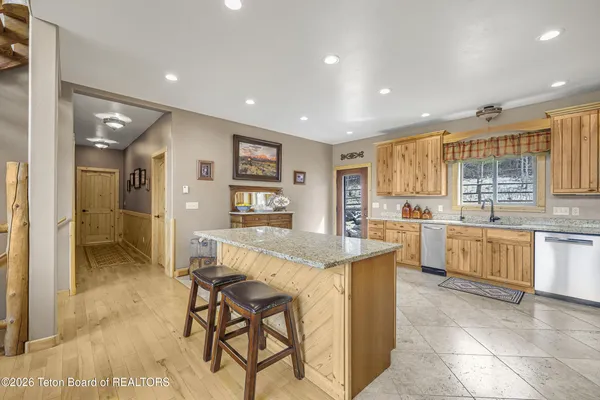 $1,850,000 | 49 Dell Creek Road, Alpine, WY 83128
