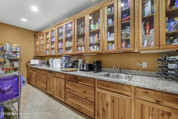 $1,850,000 | 49 Dell Creek Road, Alpine, WY 83128