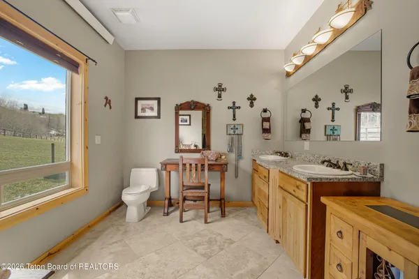 $1,850,000 | 49 Dell Creek Road, Alpine, WY 83128