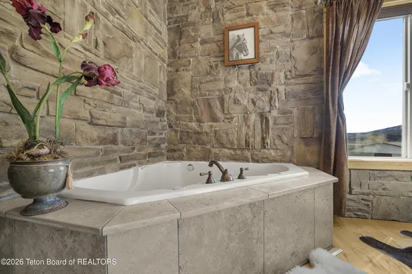 $1,850,000 | 49 Dell Creek Road, Alpine, WY 83128