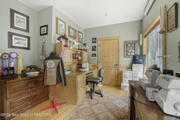 $1,850,000 | 49 Dell Creek Road, Alpine, WY 83128