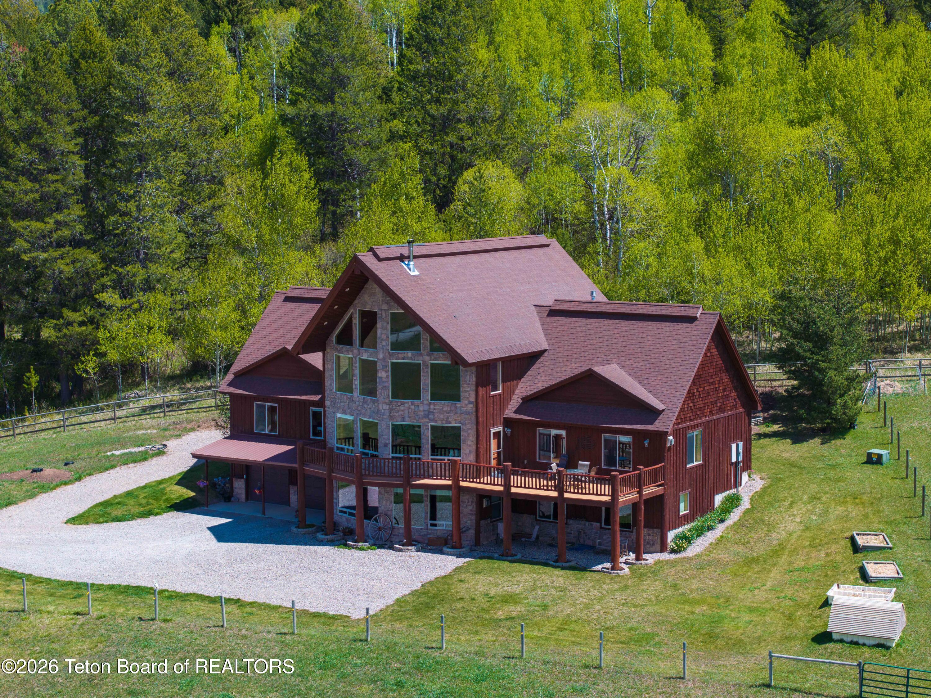 49 Dell Creek Road Alpine, WY 83128 - Photo 5 of 68 49 S Dell Creek_0054_D
