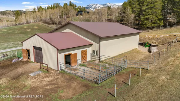 $1,850,000 | 49 Dell Creek Road, Alpine, WY 83128