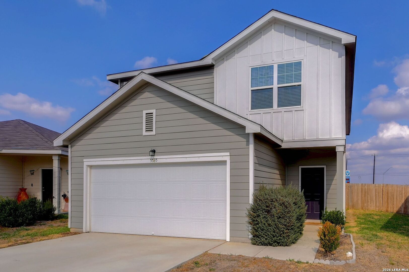 5535 Rue Girard Converse, TX 78109 - Photo 2 of 33 a front view of a house with garage
